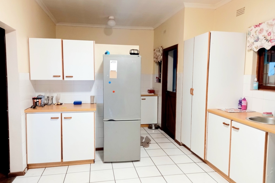 5 Bedroom Property for Sale in Vredenburg Western Cape
